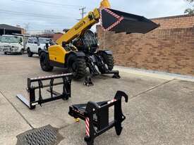 Haulotte HTL 4010 Telehandler with 3 x Attachments - picture0' - Click to enlarge