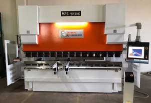 New 4.1 Meter Press Brake w. Delem DA66T Controller