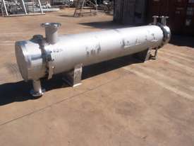 Shell & Tube Heat Exchanger, 14mm Dia x 3000mm L - picture0' - Click to enlarge