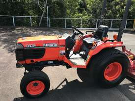 Kubota B2710HD 4WD Tractor with 6ft Finishing Mower - picture0' - Click to enlarge