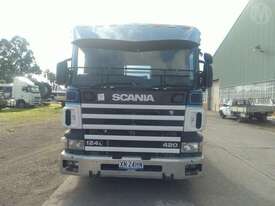 Scania P124L - picture0' - Click to enlarge