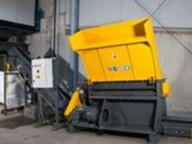 2020 UNTHA Pallet shredding system - picture0' - Click to enlarge