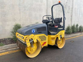 Bomag BW120AD-3 Vibrating Roller Roller/Compacting - picture0' - Click to enlarge
