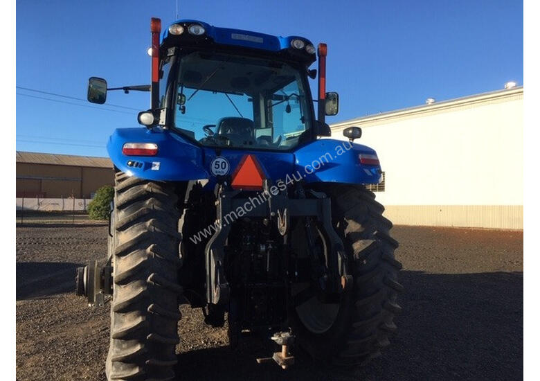 caption New Holland T8.390 FWA/4WD Tractor