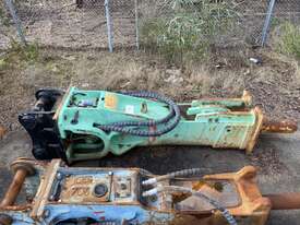 montabert v2500 Hydraulic Rock Breaker - picture0' - Click to enlarge