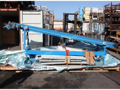 Belt Conveyor adjustable height and angle 4.2m x 750 rubber belt 3 phase 0.18kw 