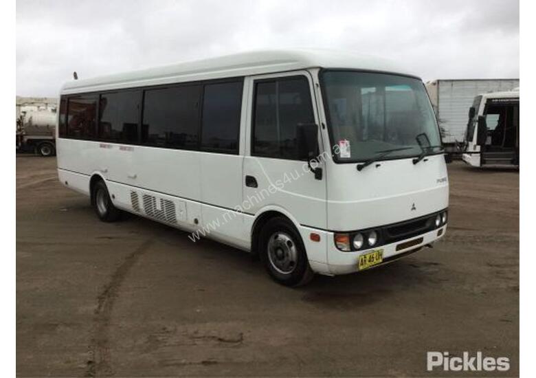 used mitsubishi fuso rosa bus trucks in milperra, nsw