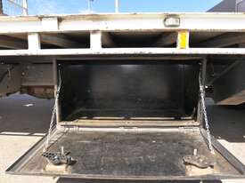 2012 ISUZU NPR 300 - Tray Truck - Tail Lift - picture2' - Click to enlarge