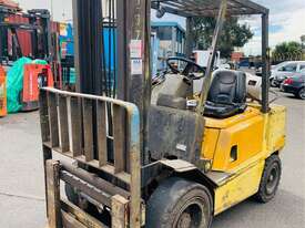 YALE GP30TE 3T LPG FORKLIFT - 4.5m High 3000kg Capacity - picture1' - Click to enlarge