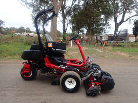 Toro Triflex 3300 Golf Greens mower Lawn Equipment - picture0' - Click to enlarge