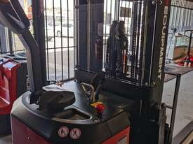 EP 1.5T 4.5M Electric Walkie Reach Truck  - picture0' - Click to enlarge