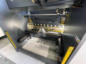 ACCURL EASY BEND NC PRESSBRAKE 100T x 2500mm  - picture2' - Click to enlarge