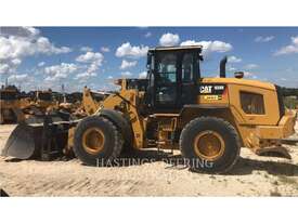 CATERPILLAR 938K Wheel Loaders integrated Toolcarriers - picture0' - Click to enlarge