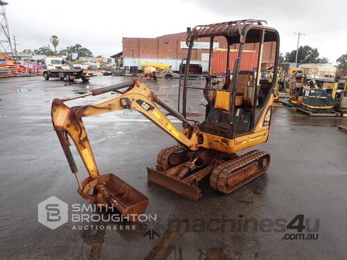 2012 CATERPILLAR 301.4C HYDRAULIC EXCAVATOR