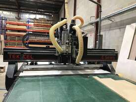 Tekcel CNC Router with Sheetloader & Offloader Arm - picture0' - Click to enlarge