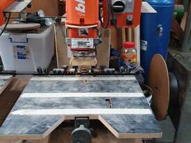 Blum Hinge Machine - picture0' - Click to enlarge