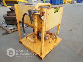 SKID MOUNTED OIL SEPERATOR - picture0' - Click to enlarge