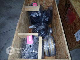 4 X BOXES OF AIR FILTRATION PARTS - picture2' - Click to enlarge