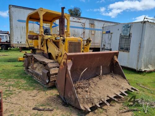 International 175c Traxcavator