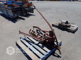 3 POINT LINKAGE POST HOLE DIGGER - picture0' - Click to enlarge