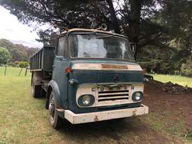 Commer truck 1969 Tipper Truck good condition runs Perkins diesel engine - picture0' - Click to enlarge
