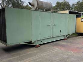 Generator Caterpillar 3412, 500kva with 1300 hours run time. - picture0' - Click to enlarge