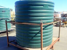 WEST COAST POLY 4,500 LITRE POLY WATER TANK IN FRAME - picture0' - Click to enlarge