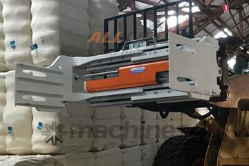 Quick Hitch Bale Clamp