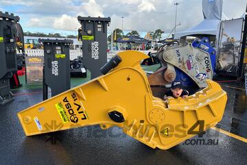 O.S.A Hydraulic Tree Shears To Suit 14-22t Excavators - Best in Extreme Gorestry Applications