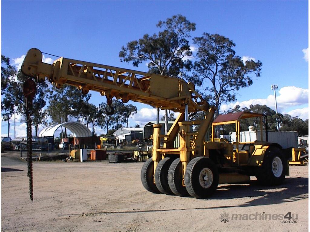 Used BHB Linmac Tractor crane 12 tonne BHB Tractor Cranes in MUIRLEA, QLD