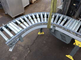 90 Degree Corner Motorised Conveyor - Knapp - picture1' - Click to enlarge