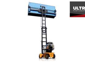 SANY SDCY100K8-T Empty Container Handler - picture0' - Click to enlarge