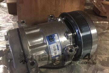 Caterpillar Compressor G 183-5106 501-1179 Caterpillar Compressor G 183-5106 501-1179