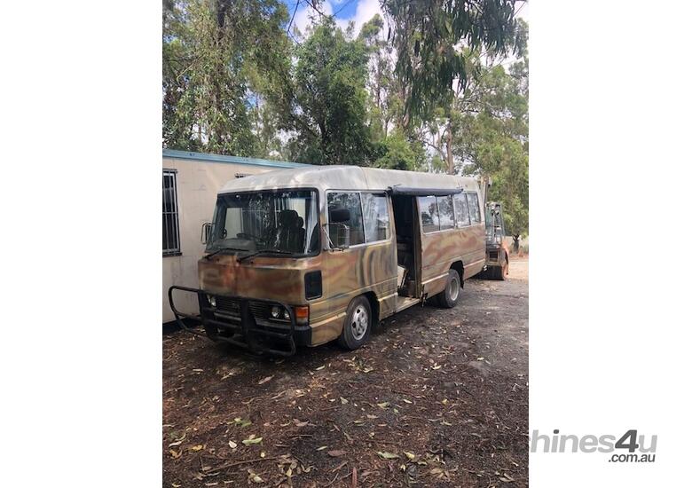 Buy Wrecking 1984 Toyota COASTER Mini bus in Listed on Machines4u