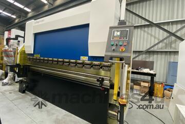 **IN STOCK** Exapress NC 135T-3200 Series Press Brakes 2 Axis + Crowning