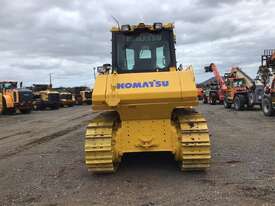 Komatsu D65 EX 18  - picture1' - Click to enlarge