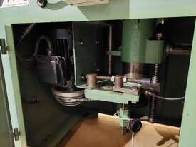 F-114 Casadei Spindle Moulder - picture2' - Click to enlarge