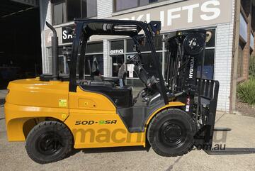 5 Tonne Hyundai Forklift For Sale
