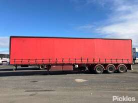 2011 OPhee Tri Axle Semi Trailer 44ft Tri Axle Curtainsider - picture2' - Click to enlarge