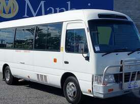 Toyota Coaster XZB50R - picture0' - Click to enlarge