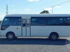 Toyota Coaster XZB50R - picture2' - Click to enlarge