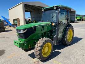 John Deere 5100GF MFWD - picture2' - Click to enlarge