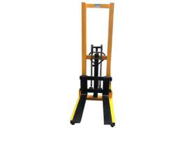 2 Tonne Manual Lift Machine(AL-CTY-A2016) – Hire from $26.40/Week  - picture2' - Click to enlarge