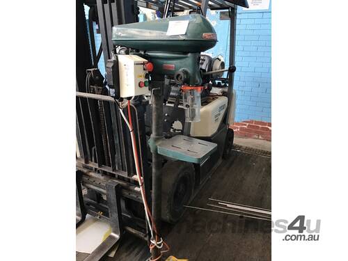 Waldown Pedestal Drill -240 Volt - Pedal Op.Switch