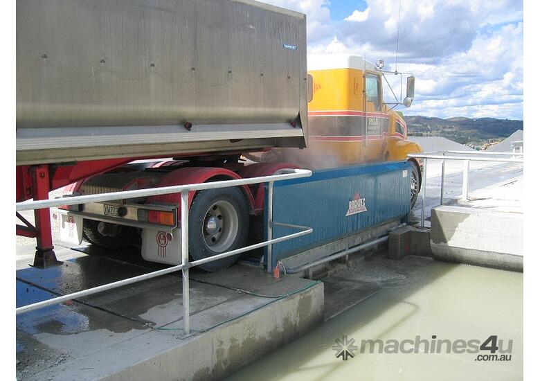 caption Rocktec Underbody Wheel Wash Unit - Fully automatic, ultra-efficient wheel and underbody wash!