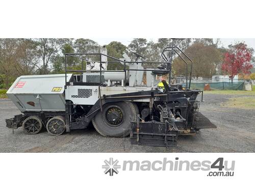 caption 2006 BLAW KNOX PF2181 PAVER U4588