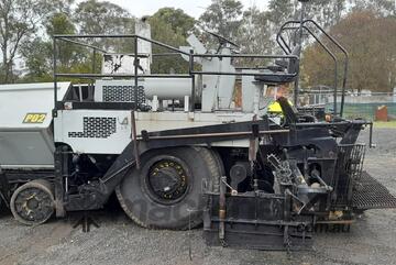 2006 BLAW KNOX PF2181 PAVER U4588