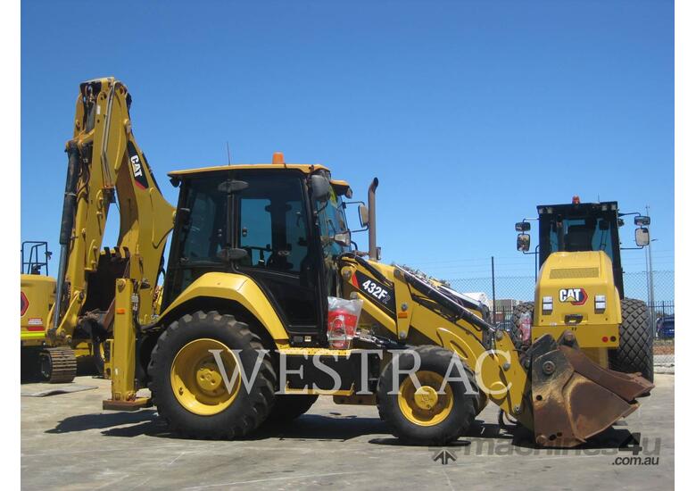 Used 2018 Caterpillar 432F2LRC Backhoe in , Listed on Machines4u