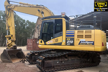 2017 Komatsu PC210LCI-10 Excavator, E.M.U.S MS910