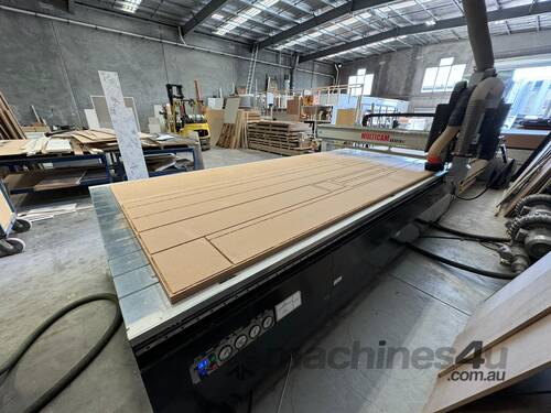 Multicam SR3618vi 3.6m x 1.8m CNC